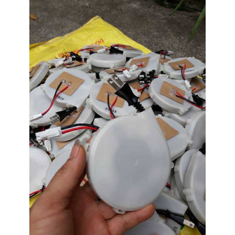 Nguồn dút japan phù hợp cho nhiều thiết bị  2x0.75mm dài 210cm