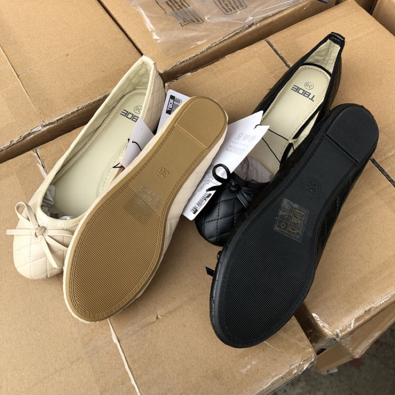 BE18 - Giày Bệt Búp Bê Nữ Mầu Kem Mầu Đen