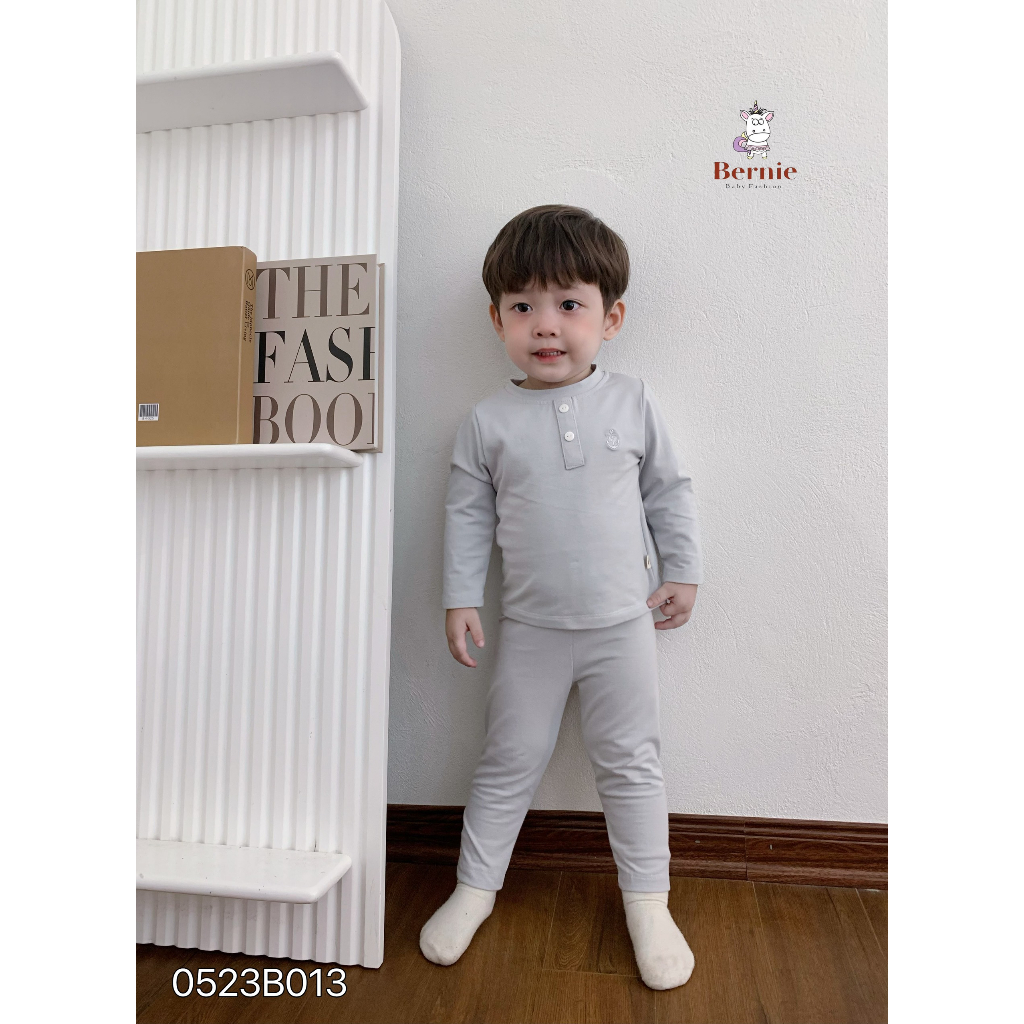 Bộ cotton dài tay in hình mỏ neo Bernie cho bé