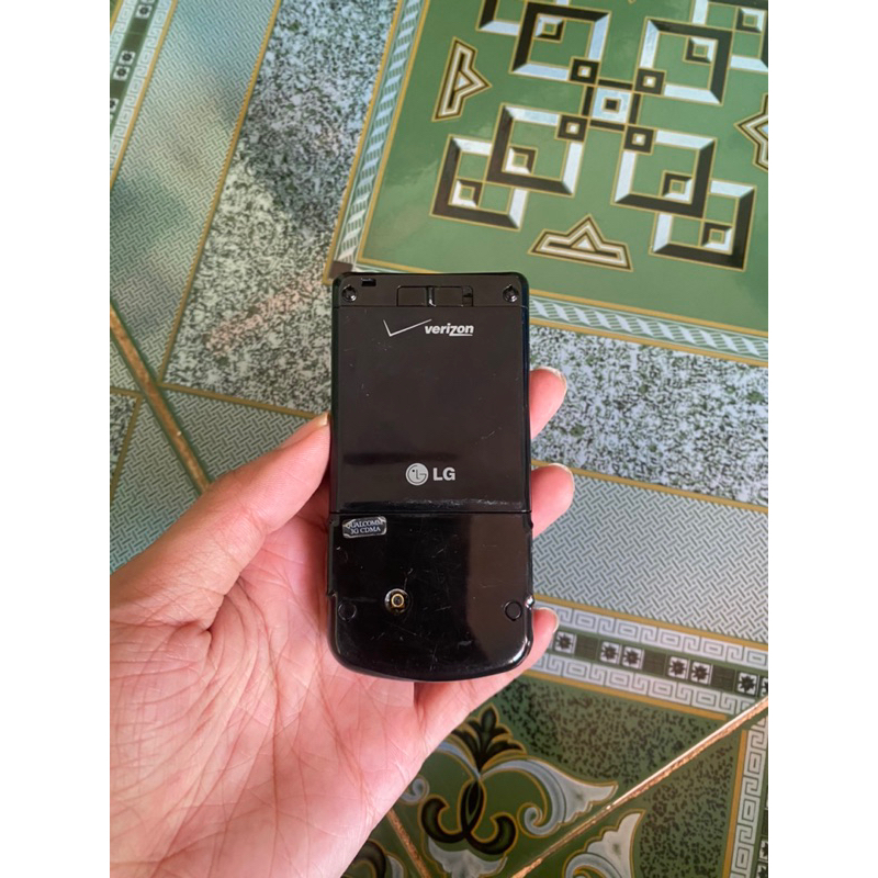 Xác điện thoại LG VX8600 nghe nhạc hay