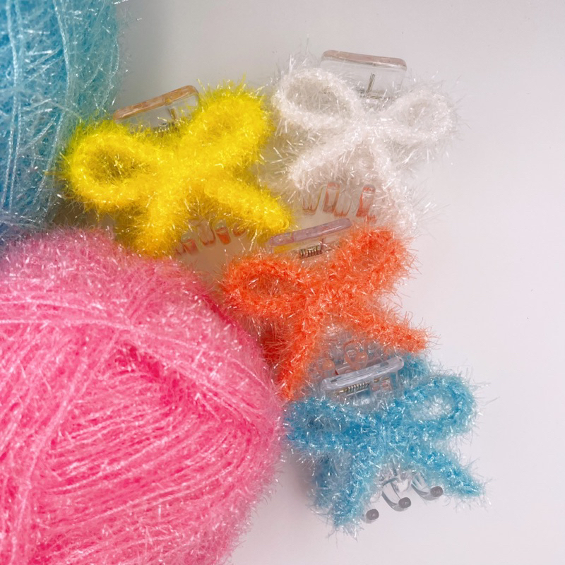 [ Có sẵn ] Kẹp càng cua móc len handmade sợi kim tuyến