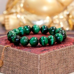 Vòng tay đá mắt hổ màu xanh lá_vòng phong thủy may mắn