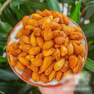 Hạnh nhân vỏ mỏng rang bơ 500gr