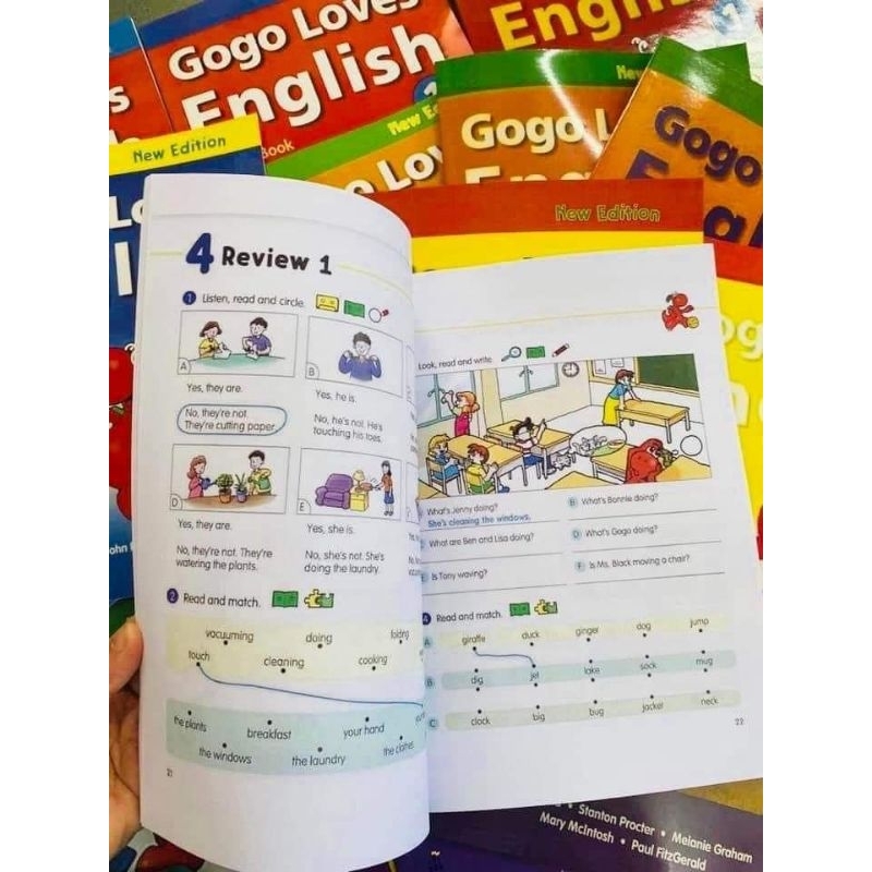 Gogo loves English level 1