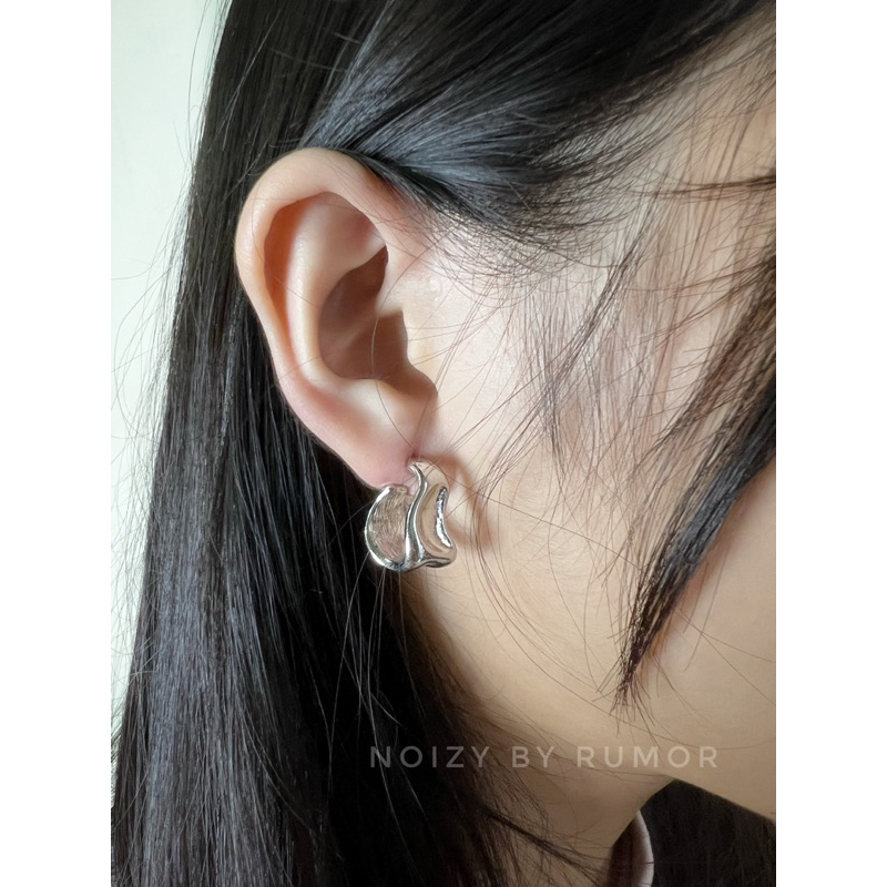 Khuyên vòng nữ bản to Ariel  - Noizy by Rumor