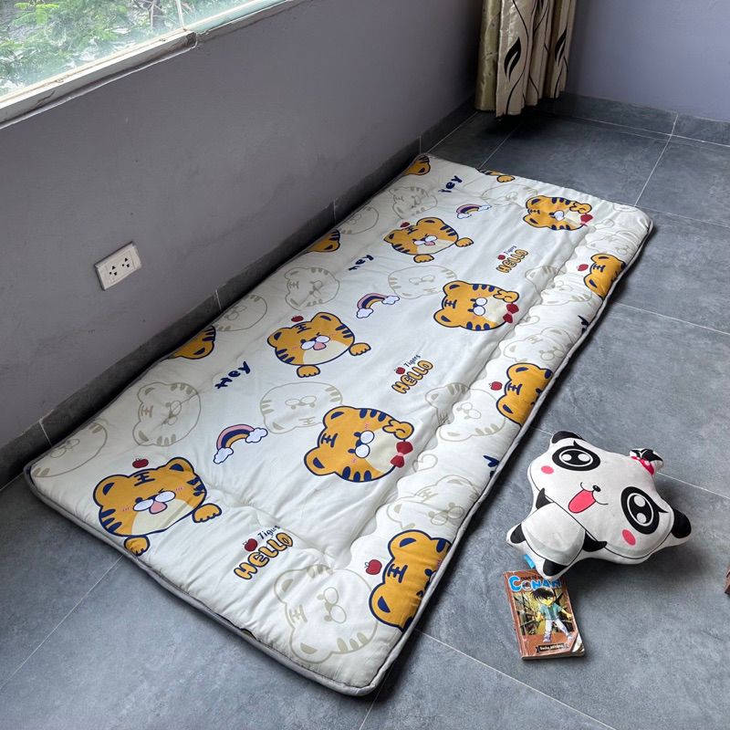 Nệm topper văn phòng IGUN BEDDING mềm mịn êm ái hoạ tiết xinh sắn