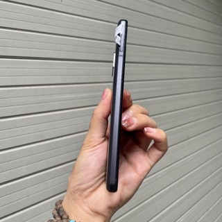 [Tặng sạc cáp ] Điện thoại Nhật Sharp sense 5G ,màn 5.8inch, snap 690