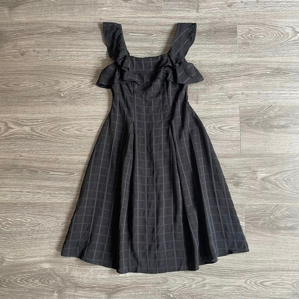 Đầm midi nữ caro đen