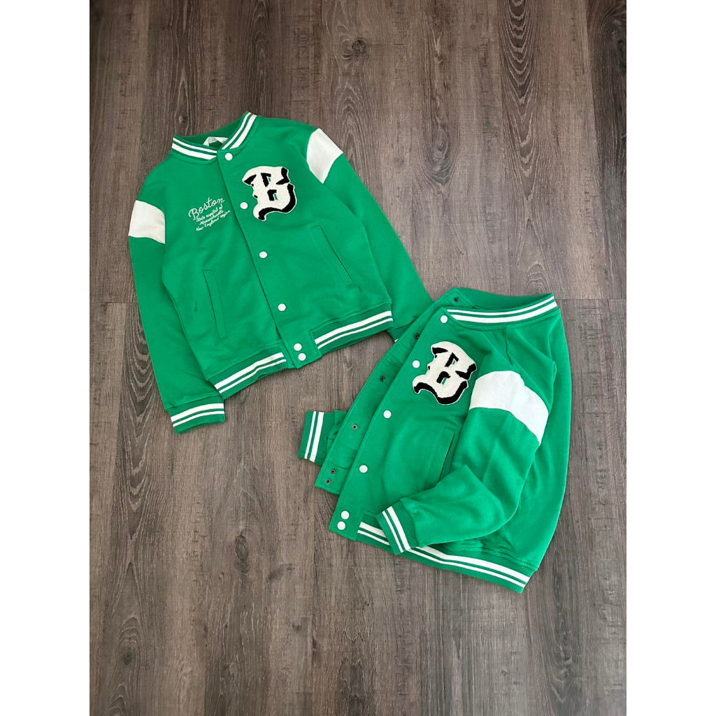 Áo bomber xanh lá chữ B cho bé