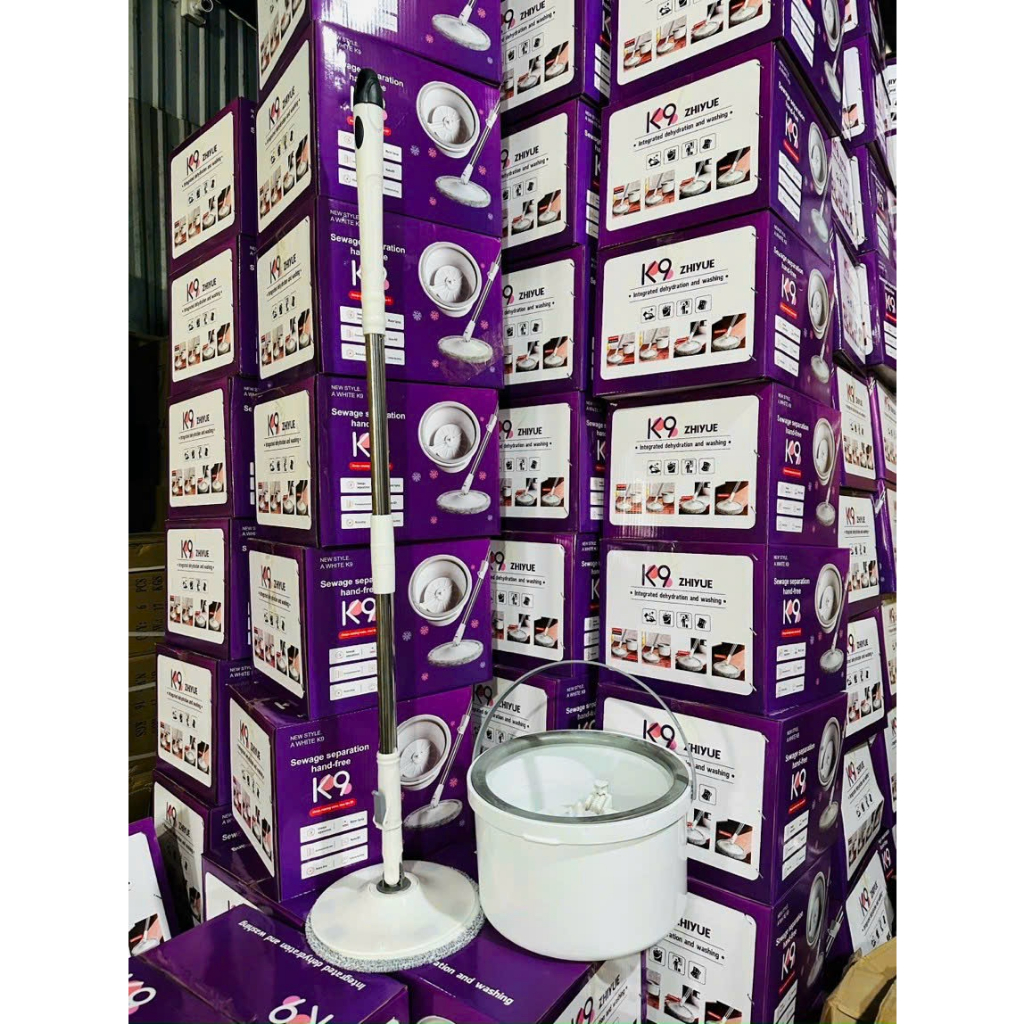 Bộ lau nhà tách nước K9 thùng lau nhựa pp 10L Cán inox dài 134cm miếng lau Microfiber 25cm