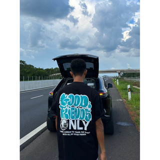 GOOD FRIENDS ONLY tee