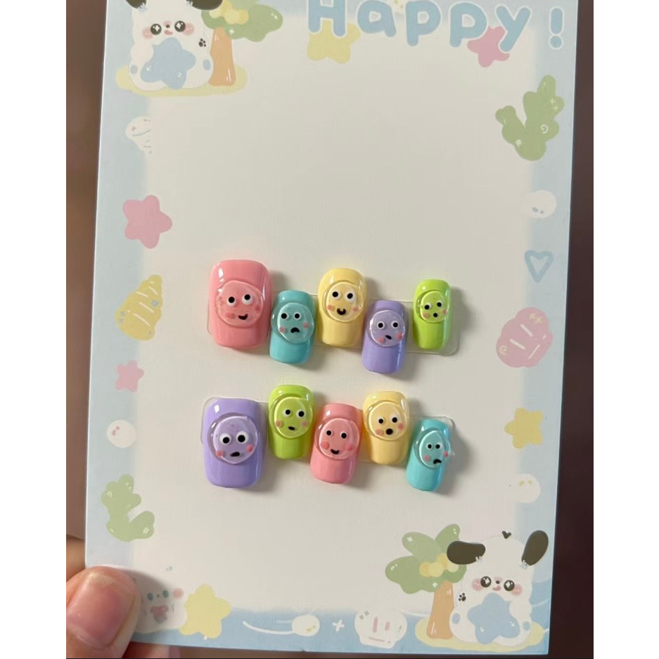 Nailbox trừu tượng dễ thương fom ngắn