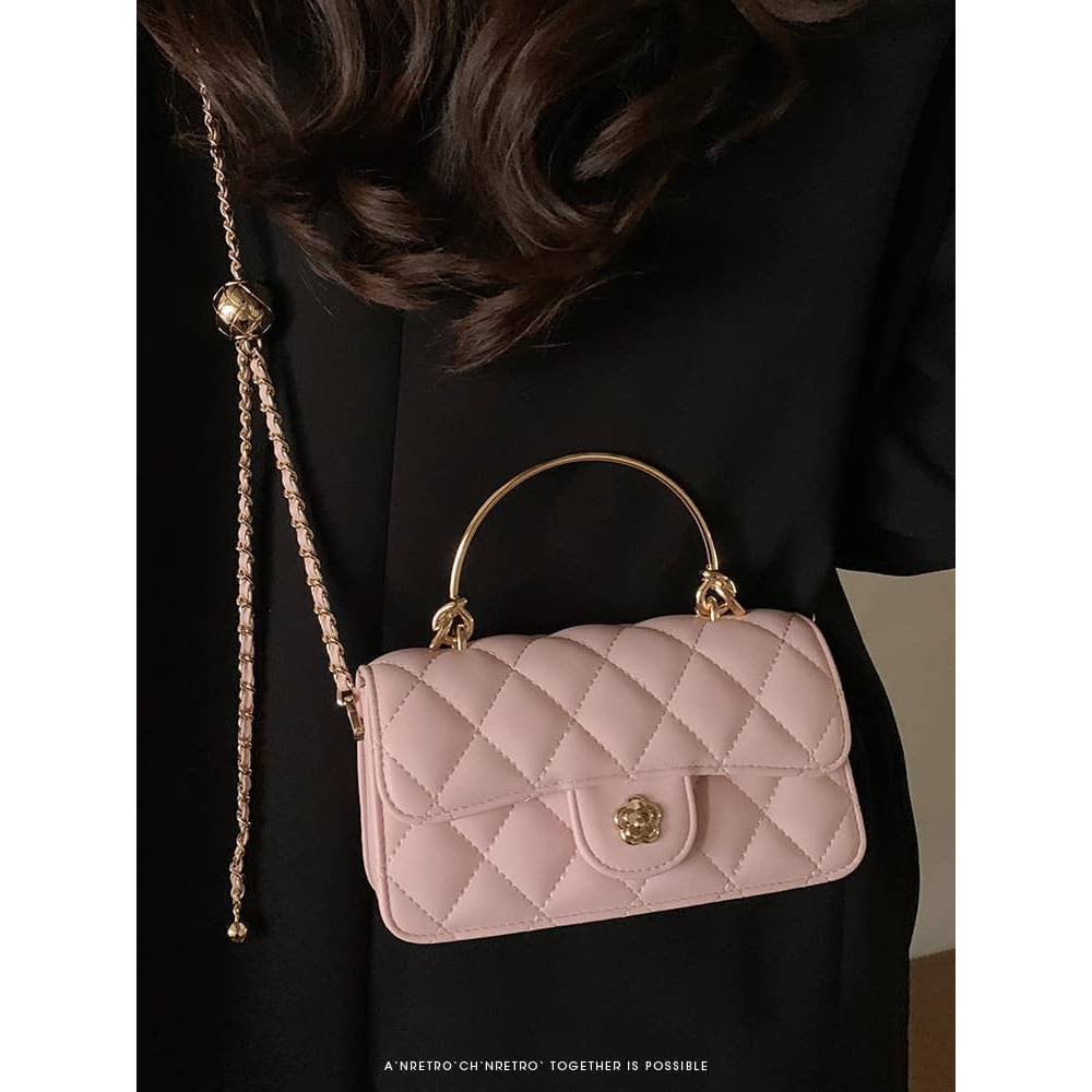 Túi xách hồng kẹo quai vàng NRETRO