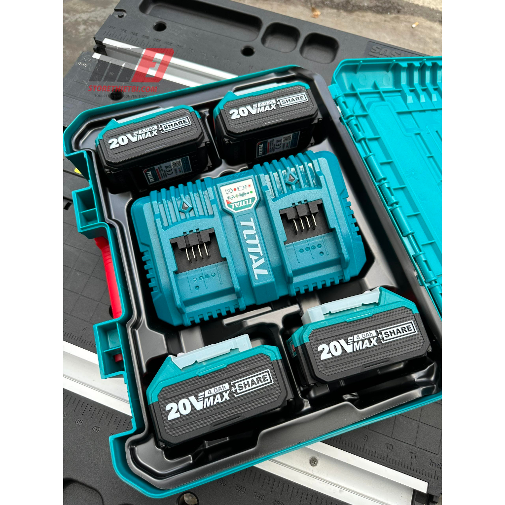 TFBCLI20244 Bộ combo 4 pin 4000mAh kèm sạc nhanh Total