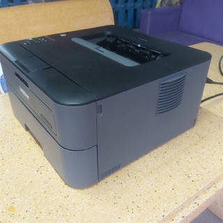 Máy in laser Brother HL-L2361DN