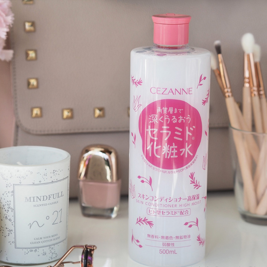 Nước hoa hồng cấp ẩm Cezanne Skin Conditioner Hight Moist Nhật Bản tăng độ đàn hồi, chống lão hóa 500ml