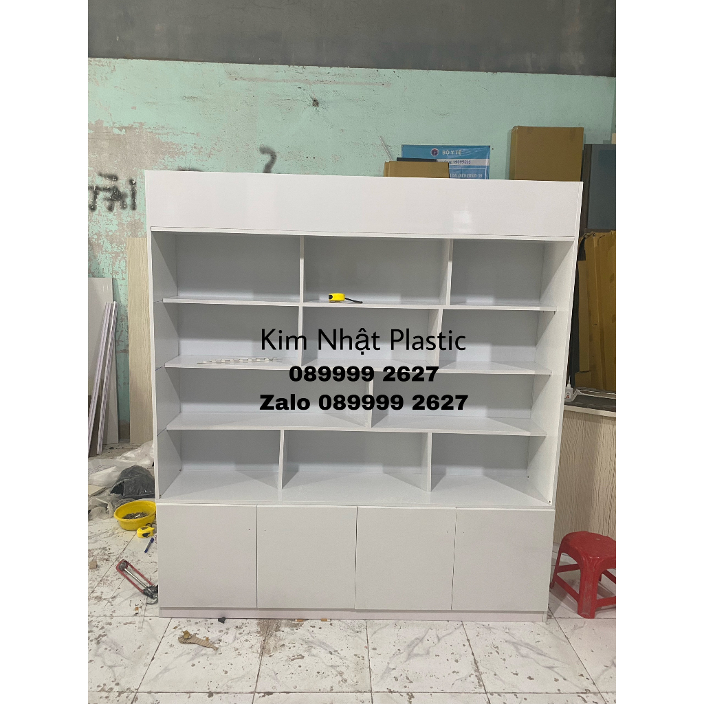 TỦ KỆ TRƯNG BÀY NHỰA ĐÀI LOAN - TRƯNG BÀY ĐẸP