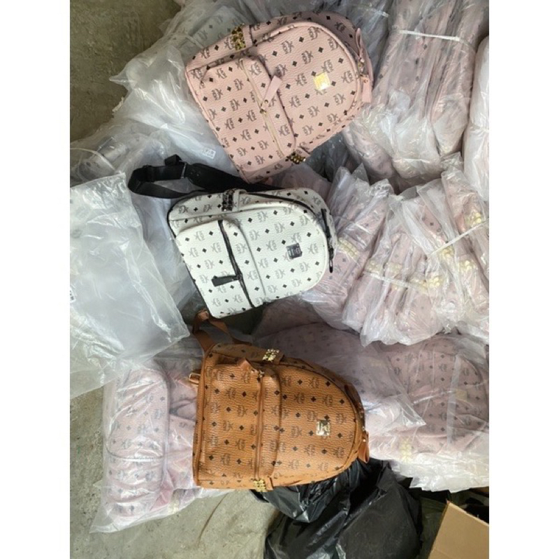 Balo Nam Nữ Qc M.cmm Size 41 Kèm Cún Quai Bản To