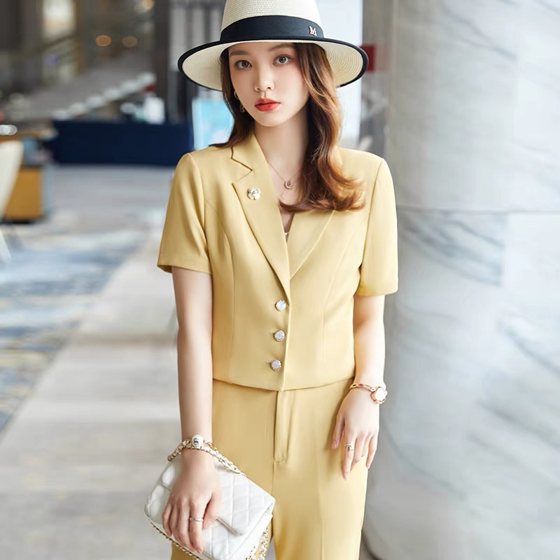Sét quần và áo vest tay cộc