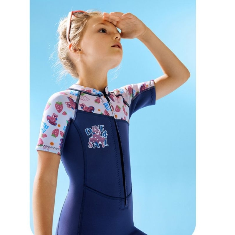 Đồ bơi giữ nhiệt dày 2.5mm ngắn dây kéo phía trước M153675K in hình thỏ dâu dễ thương