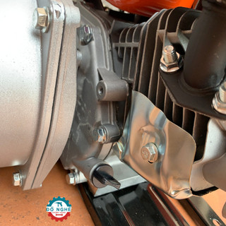 Máy bơm nước chạy xăng 7.5HP Thái