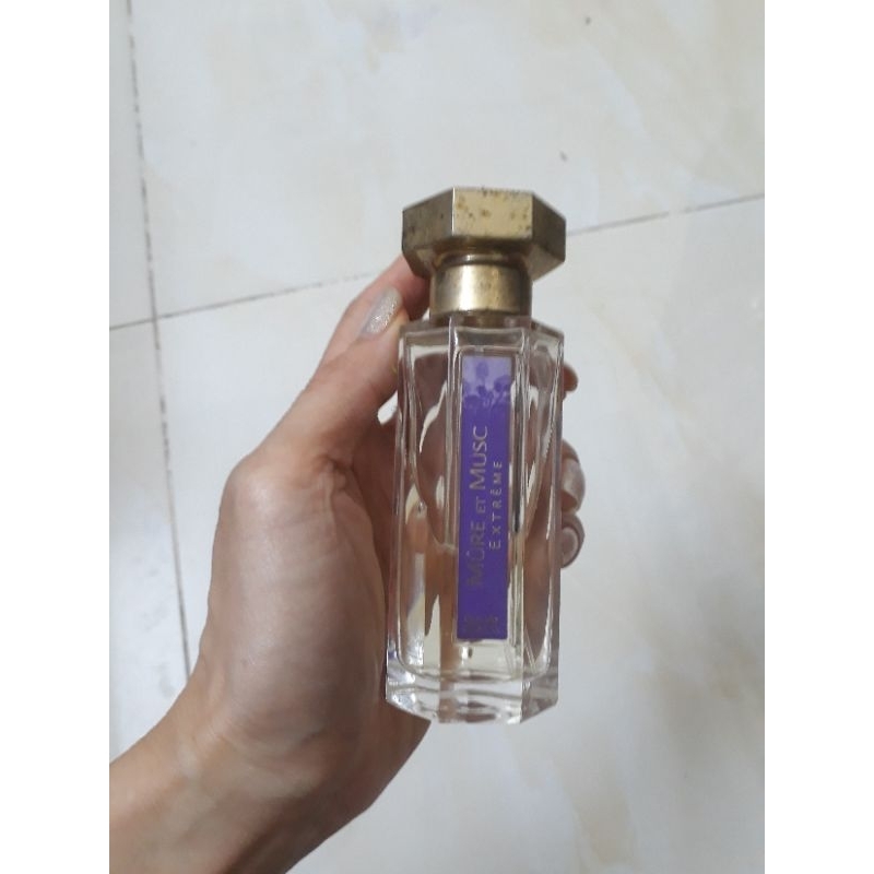 Thanh lý chai nước hoa nữ của pháp 50ml còn 40ml(cũ y hình)