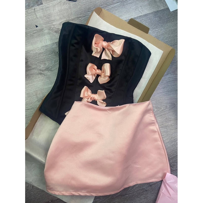 Set váy áo cúp ngực corset + chân váy đan lưng xiếc eo
