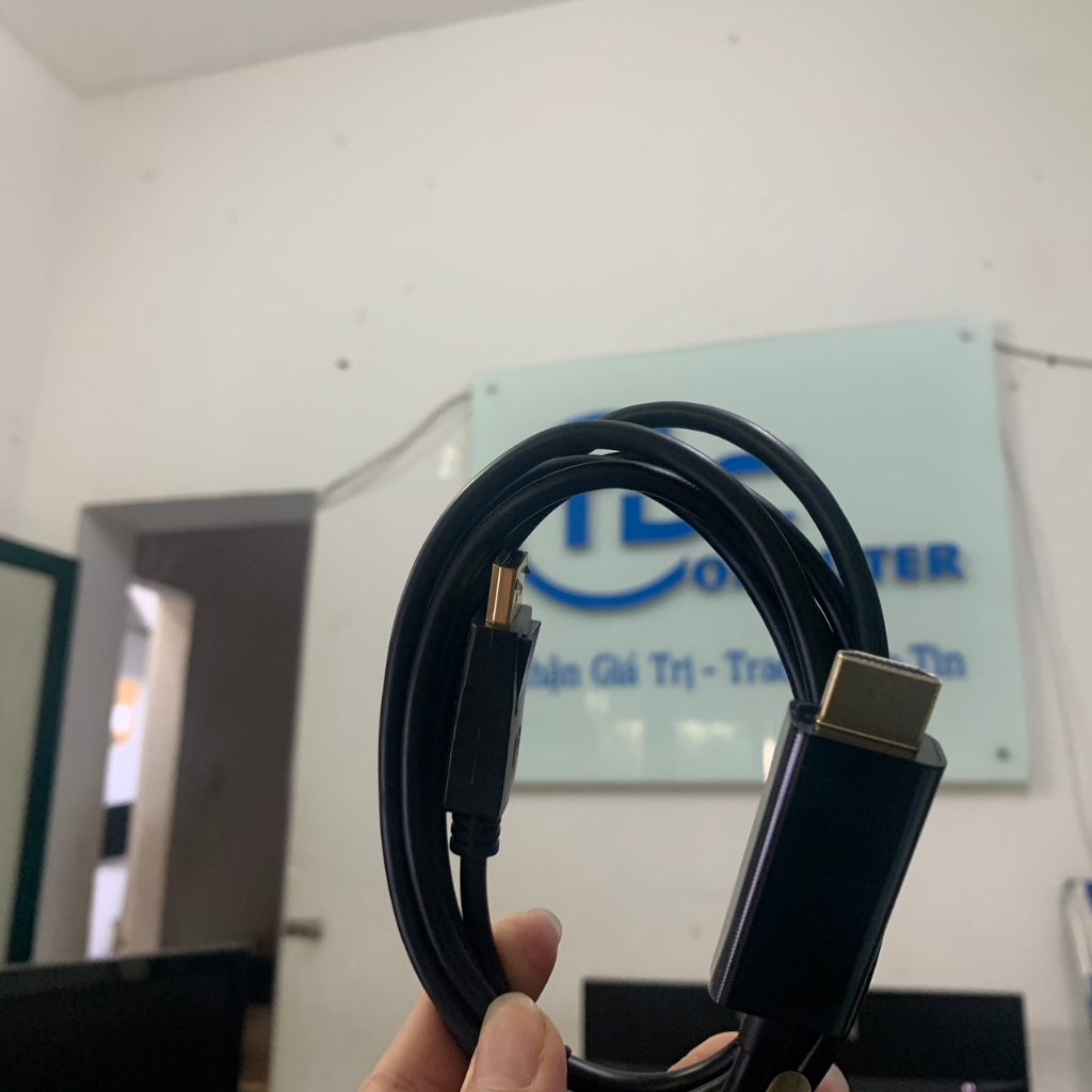 Dây cáp displayport  sang hdmi 1080p full hd 1920 x 1080