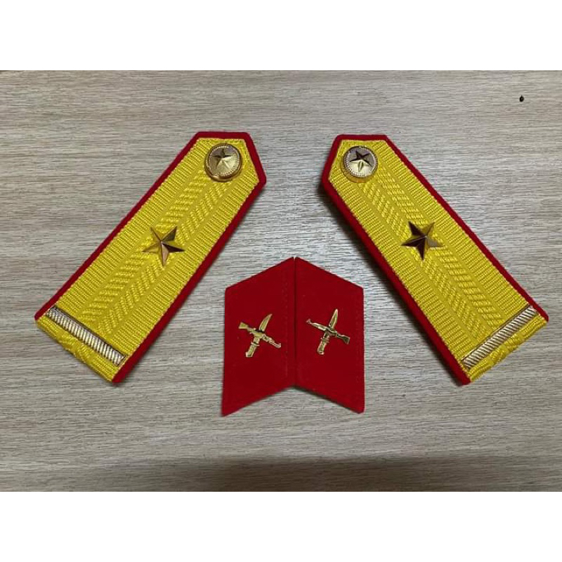 Nền cầu vai bảo vệ gắn sẵn