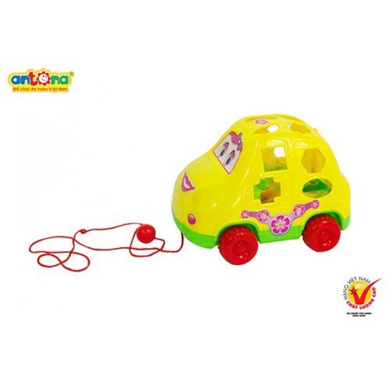Ô tô kéo thả hình khối Antona vui nhộn màu ngẫu nhiên vàng/đỏ