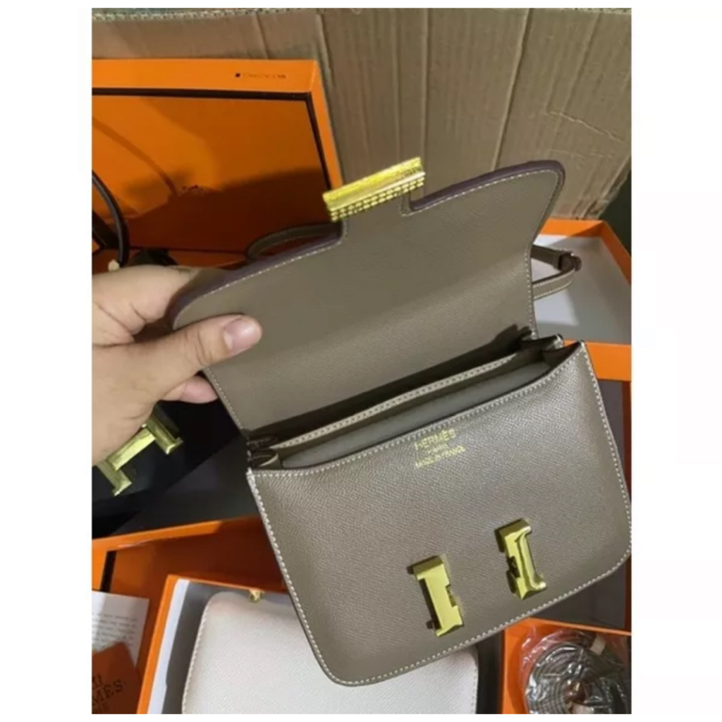 Túi xách chữ H da sần size 18cm siêu hot 2022