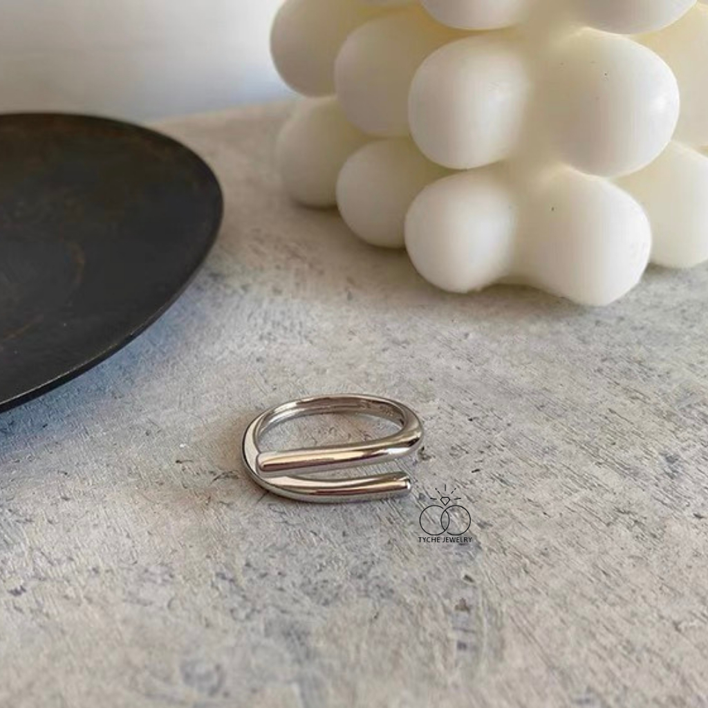 Nhẫn bạc Tyche Lock thiết kế đơn giản, phong cách Ritro thủ công dành cho cả nam và nữ TYCHE JEWELRY