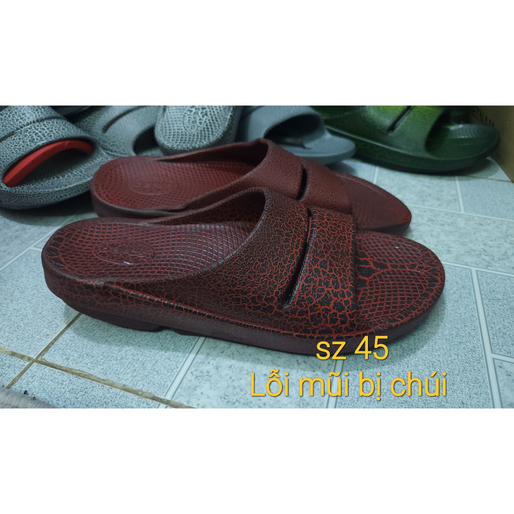 Dép Oofos sơn nứt hàng B lỗi nhẹ