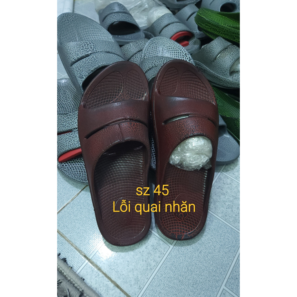 Dép Oofos sơn nứt hàng B lỗi nhẹ