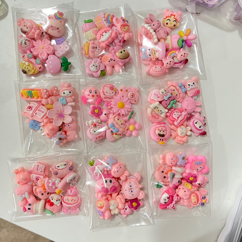 Set 10 charm mix ngẫu nhiên theo màu
