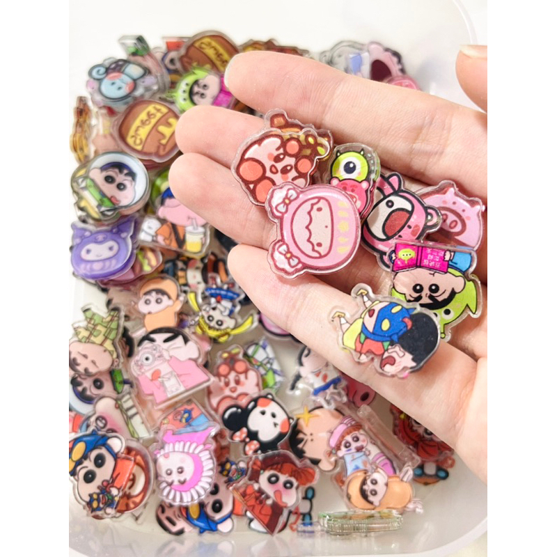 Mảnh acrylic các nhân vật đáng yêu Shin , Sanrio , Toy Story , Kirby , Tsum Tsum