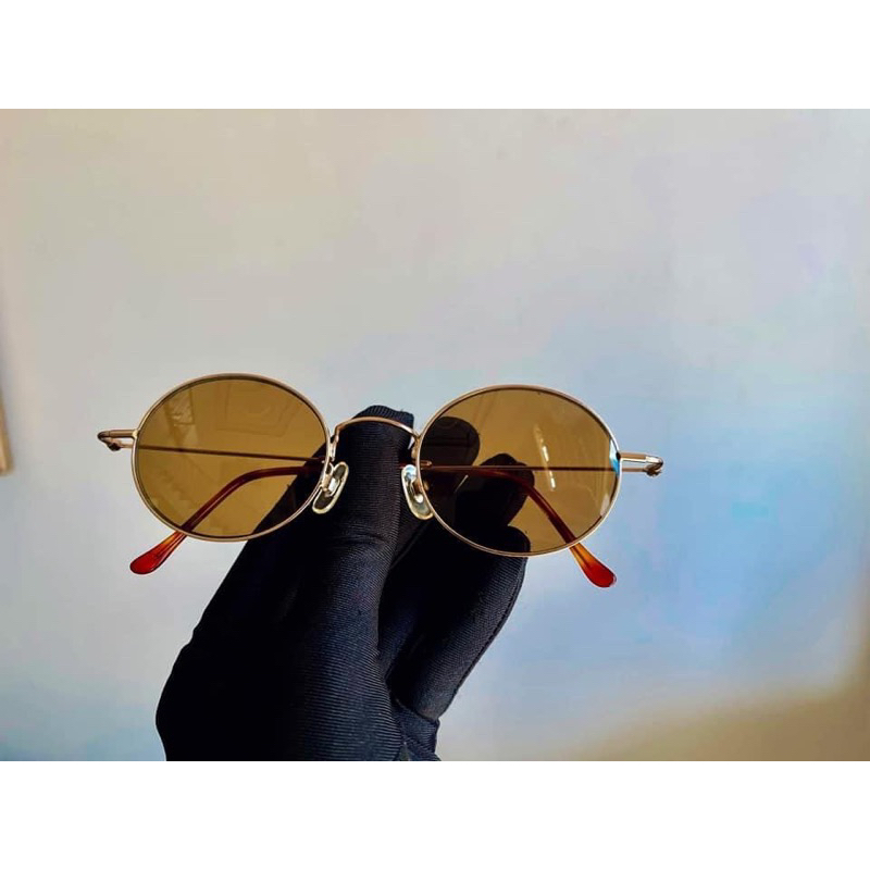 Kính nội địa Japan