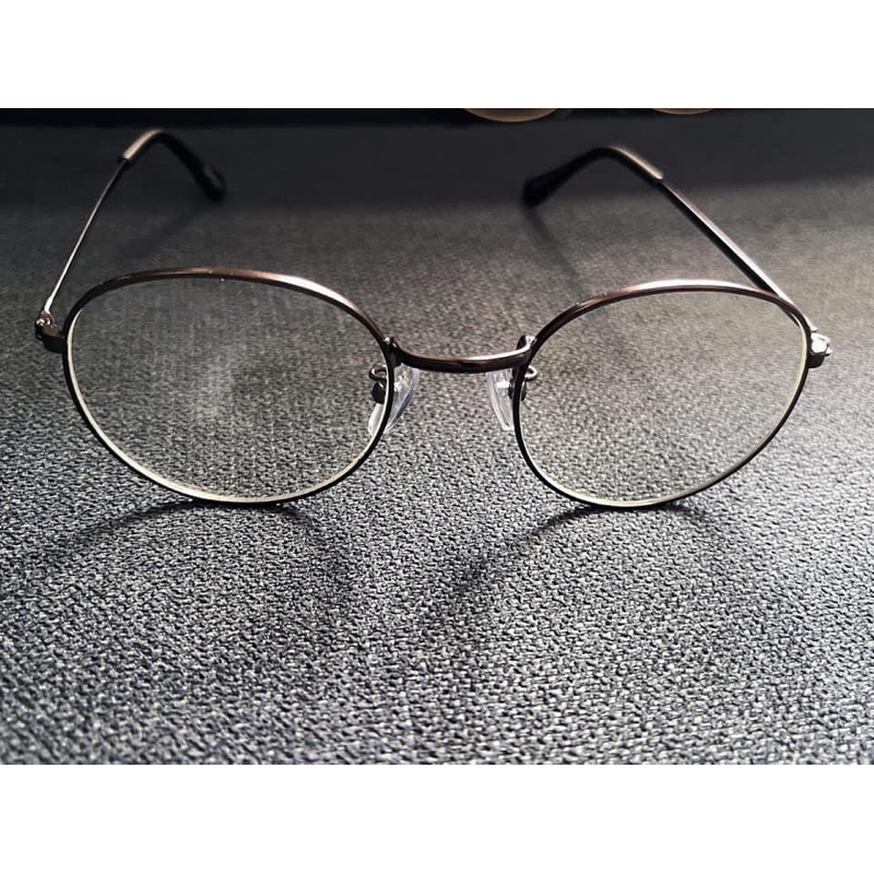 Kính nội địa Japan