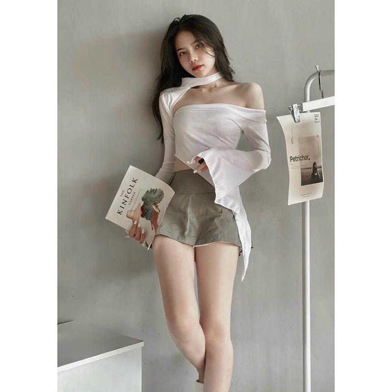 ÁO KIỂU TRỄ VAI VẠC CHÉO TAY LOE