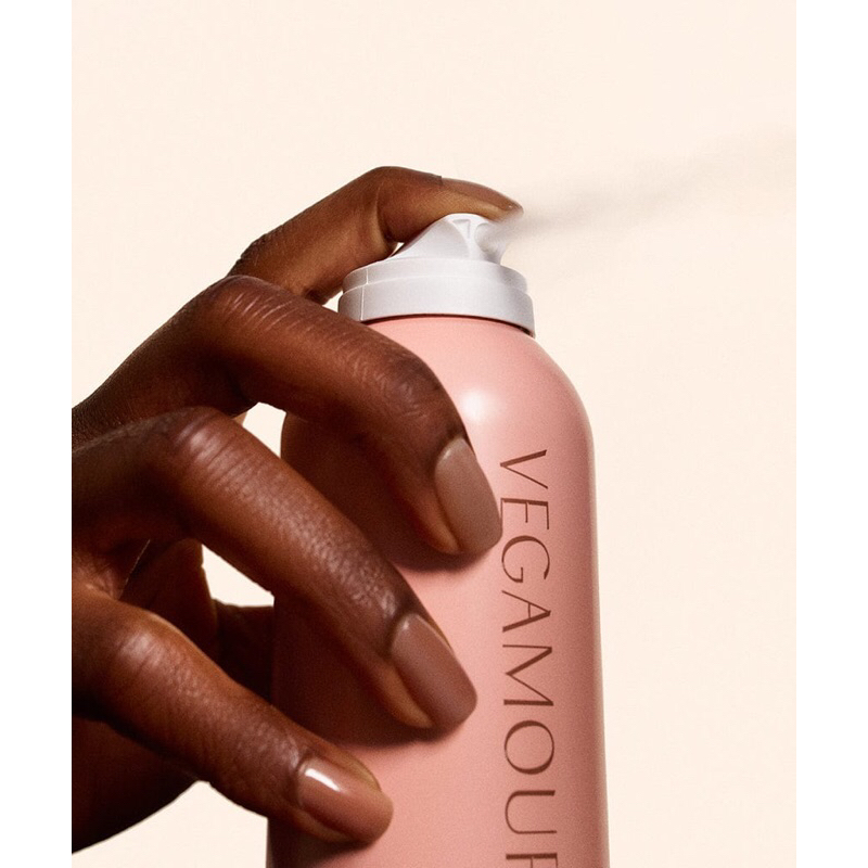 Dầu gội khô cao cấp Vegamour GRO Dry Shampoo 112 Gram