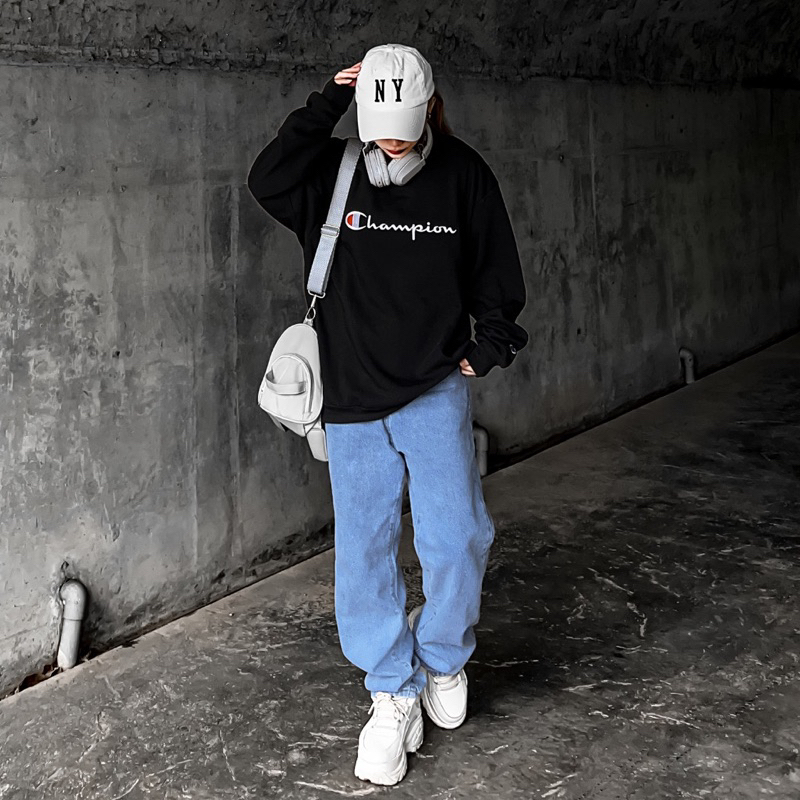 Áo Sweater Champion hàng nỉ bông cao cấp form rộng phù hợp với cả nam và nữ