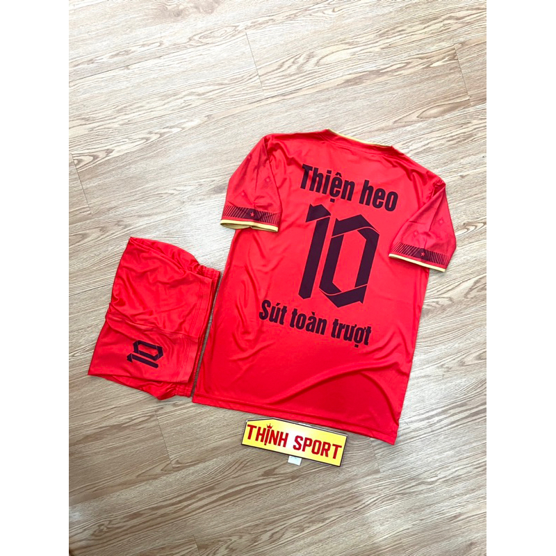 Bộ quần áo đá banh Việt Nam, Bộ quần áo bóng đá in tên và số theo yêu cầu