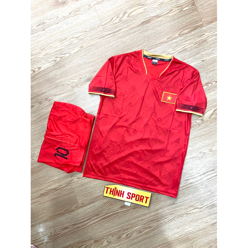 Bộ quần áo đá banh Việt Nam, Bộ quần áo bóng đá in tên và số theo yêu cầu