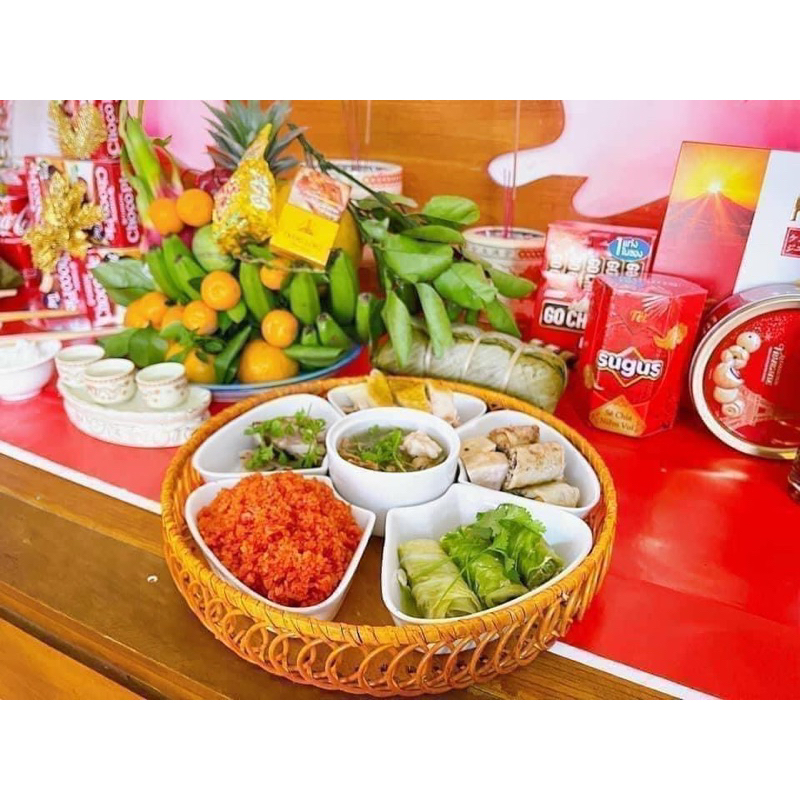 BỘ ĐĨA GỐM SỨ HÌNH HOA MAI 6 MÓN KÈM KHAY MÂY BÁT TRÀNG