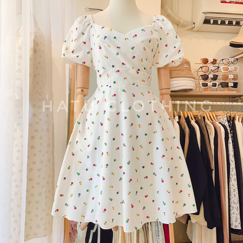 Lani Dress - Đầm ngắn dáng xoè hoạ tiết hoa nhí tay phồng cổ đắp chéo siêu xinh