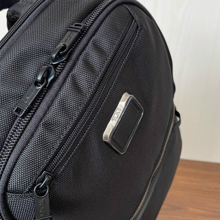 Balo Tumi Dynamic tiện dụng