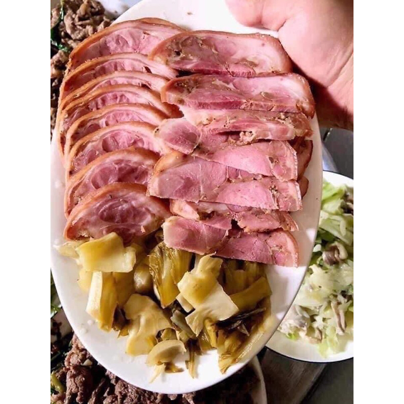 BẮP GIÒ HEO HUN KHÓI