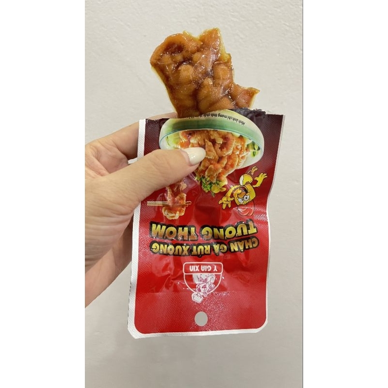 Chân gà cay tứ xuyên,chân gà cay việt nam hàng chính hãng