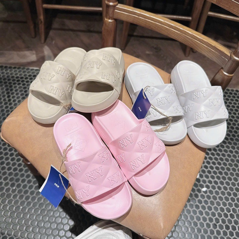 Dép đúc MLB quai ngang dập nổi. Dép unisex nam nữ bản trung cao cấp dẫn dầu xu hướng