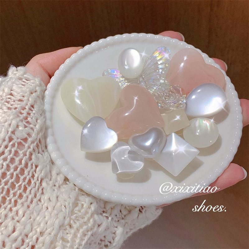 Bộ charm Ngọc gan dép . bộ 13 chi tiết